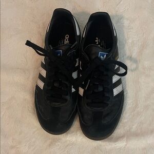 Adidas Men's Black and White Classic Sneakers